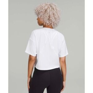 Lululemon Abrasion-Resistant Training T-Shirt White 16 Relaxed Fit Athletic Top